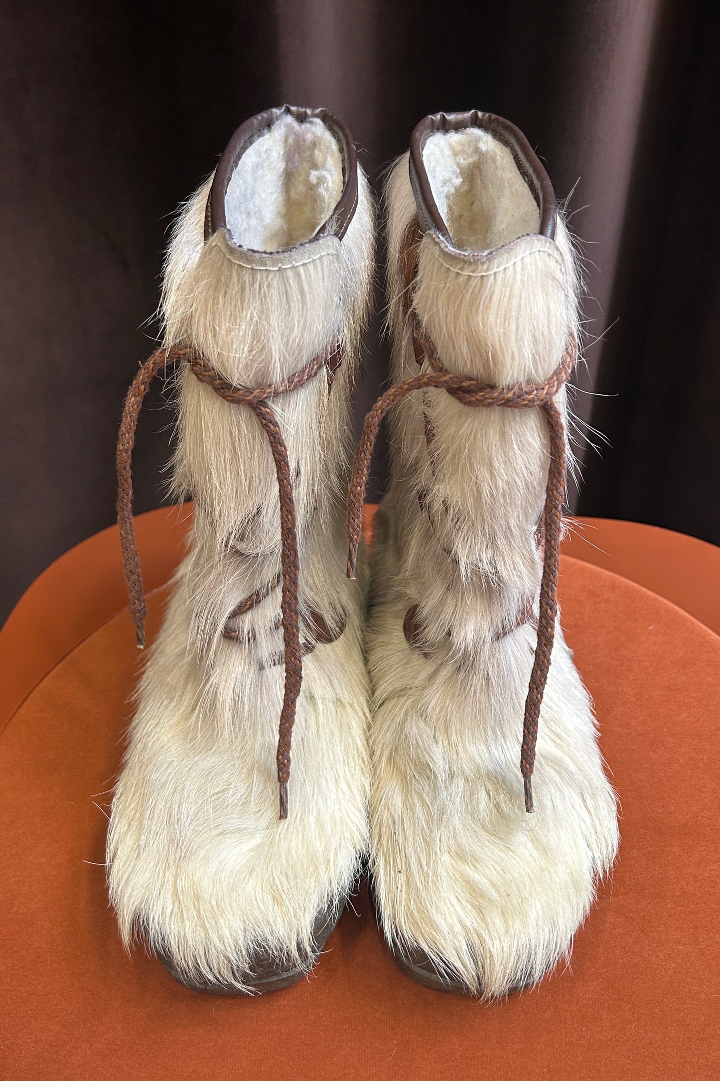 1970s Goat Hair Après-Ski Boots – Warm, Unique & Vintage
