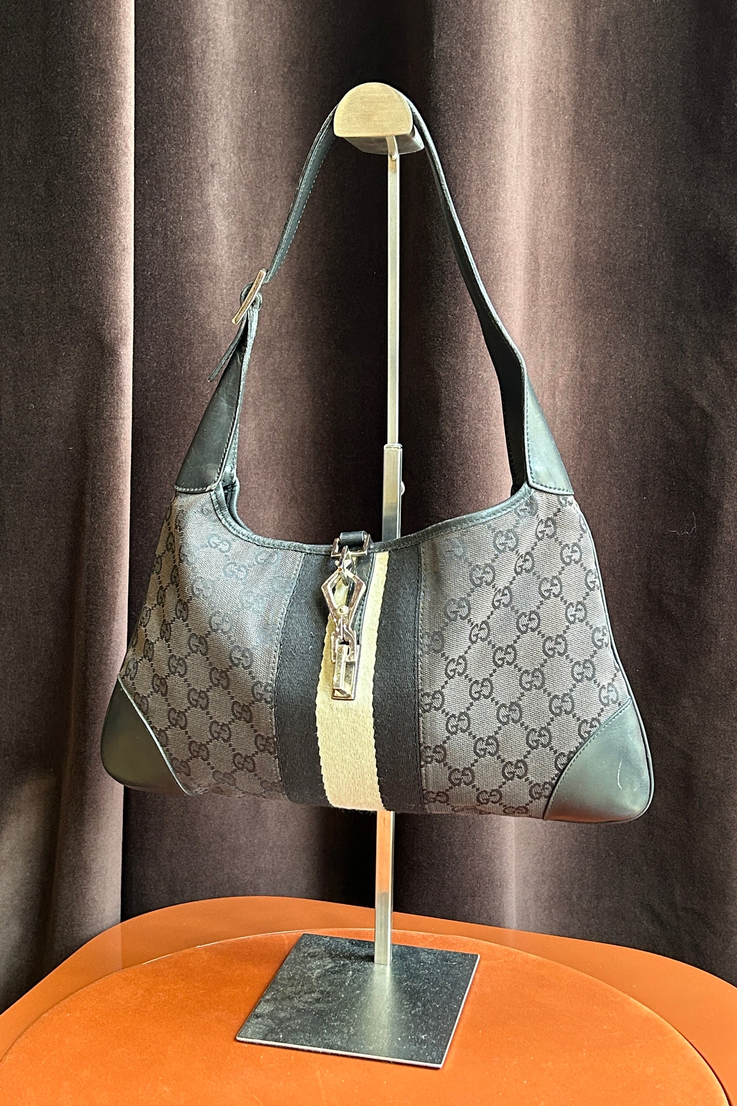 Gucci Jackie Medium Shoulder Bag – Black GG Canvas & Leather