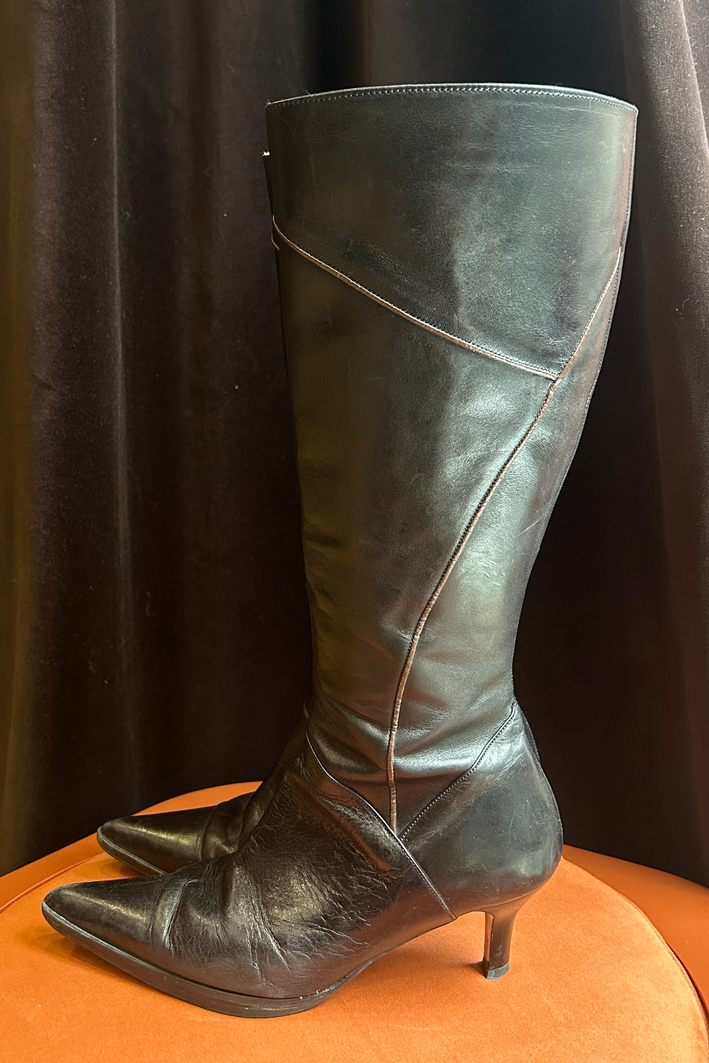 Bottes noires Y2K