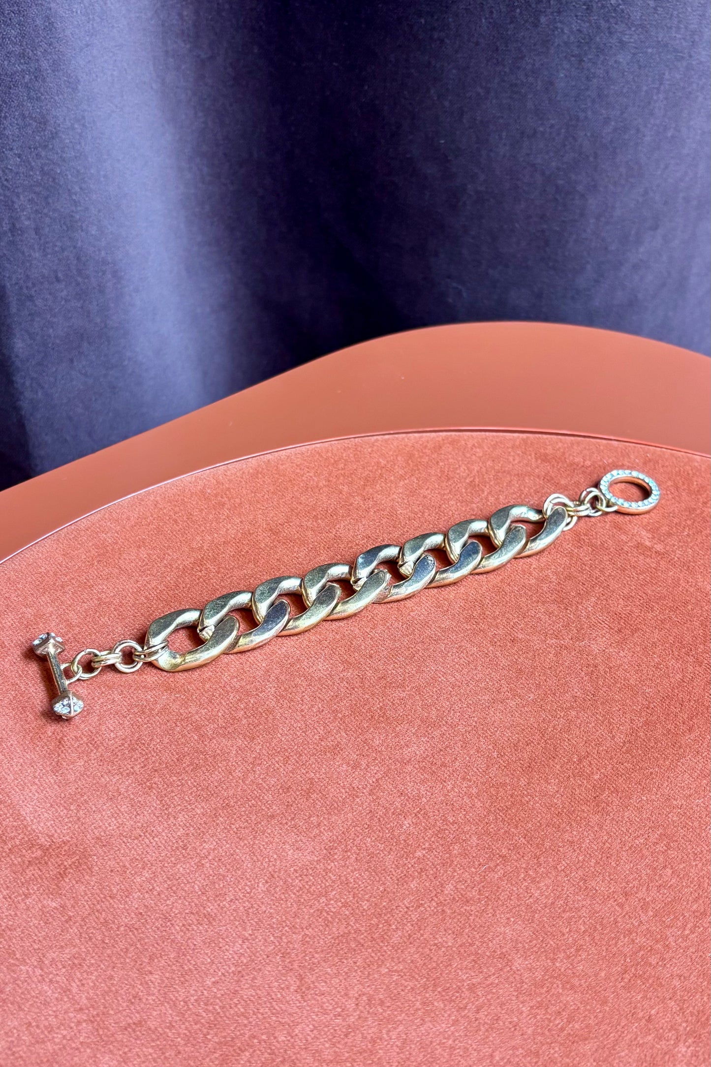 Vintage Gold-Tone Metal Sculptural Wristband with Rhinestone Clasp