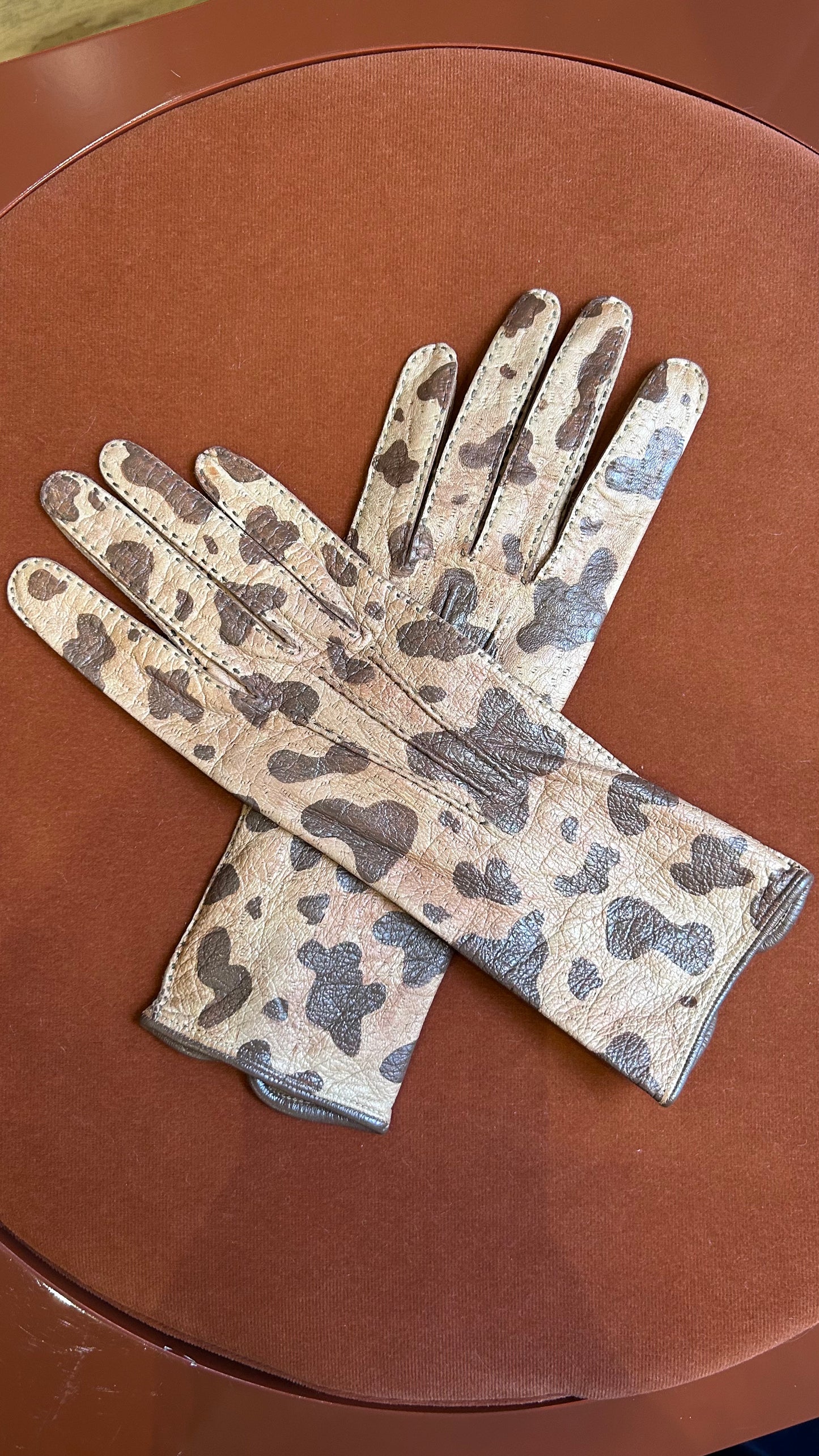 Vintage 80's Cow-Print Leather Gloves