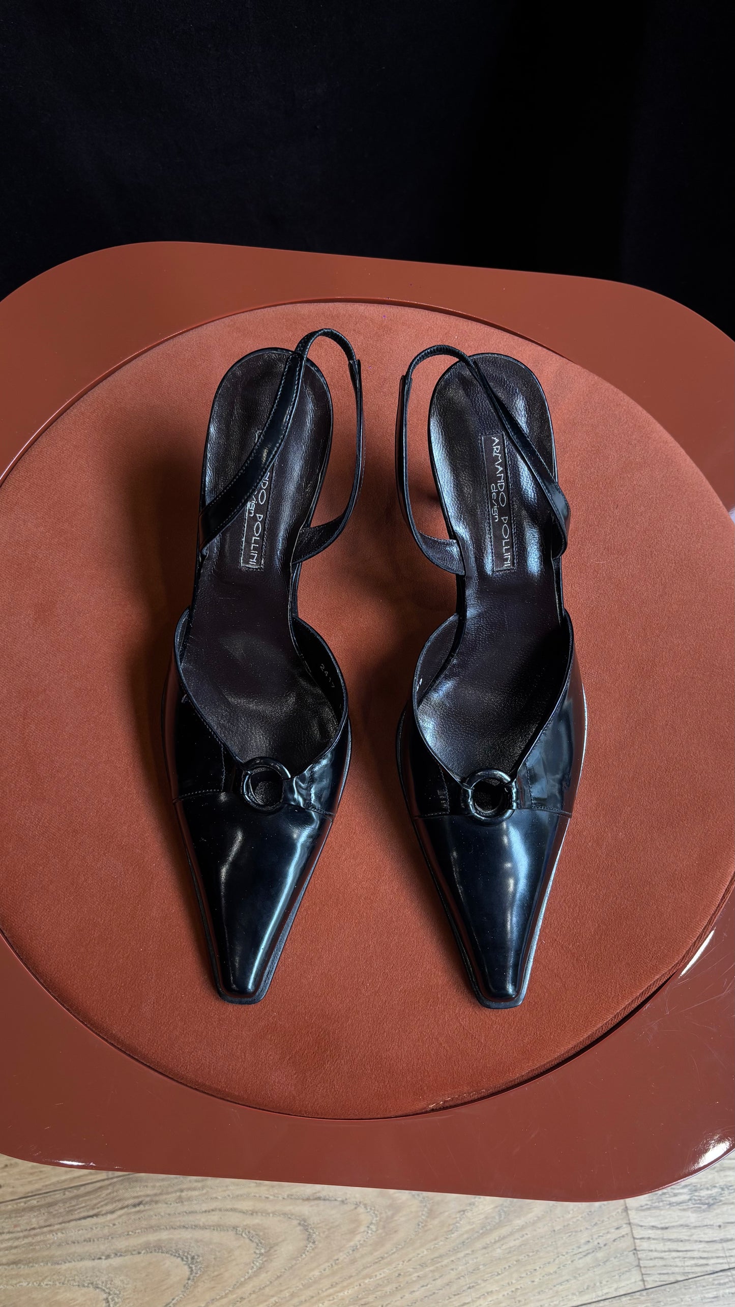 Escarpins Armando Pollini