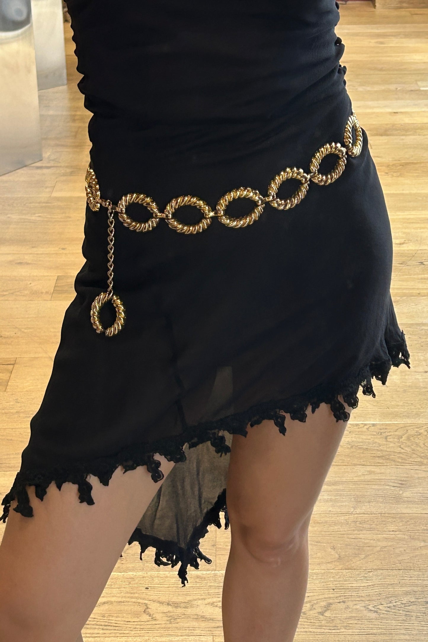 Vintage 1980s–90s Twisted Gold Chain Belt
