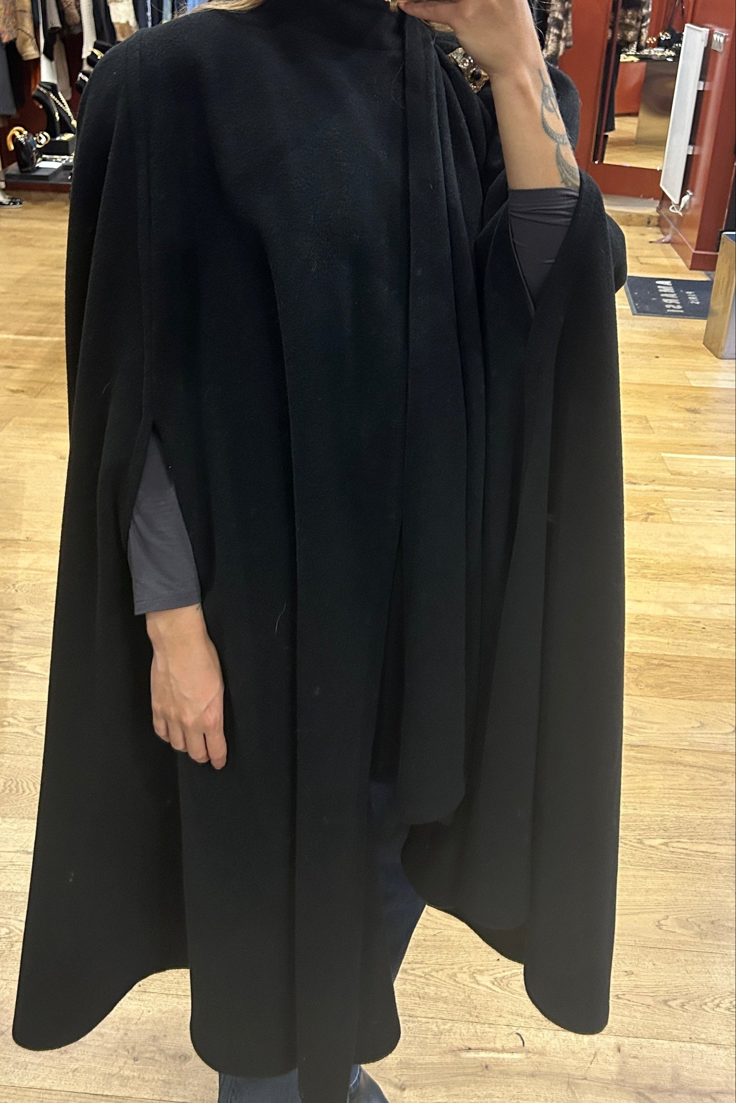 Vintage Marianne Gray 80s Black Cape