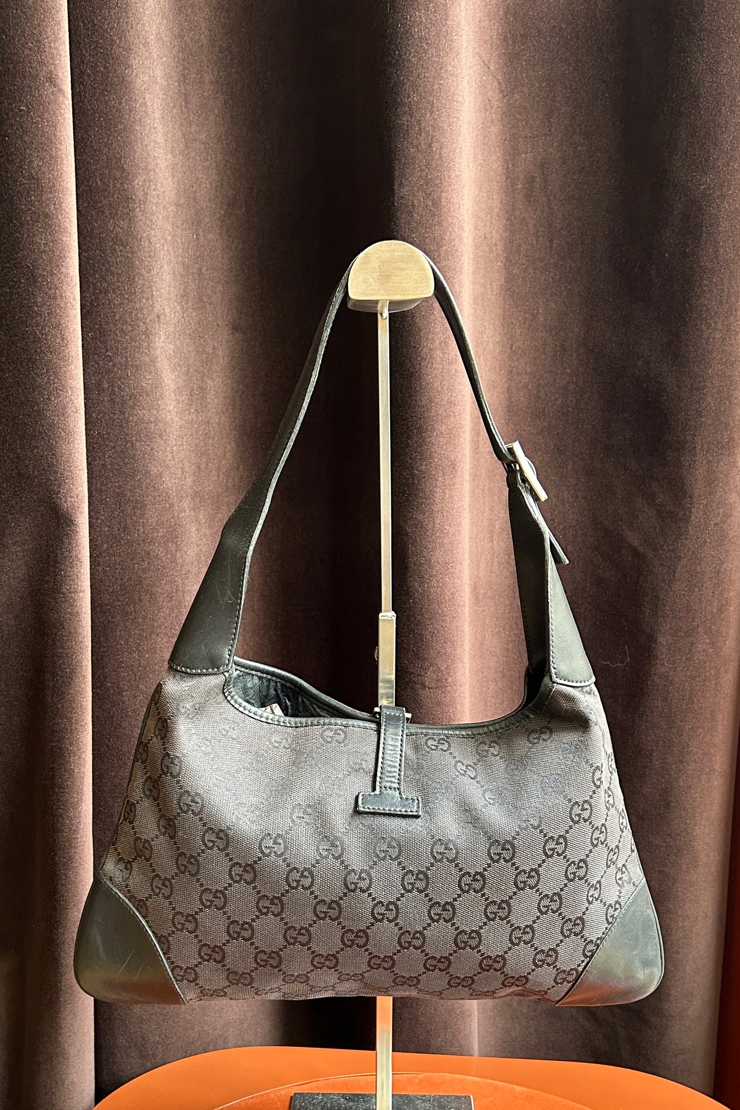 Gucci Jackie Medium Shoulder Bag – Black GG Canvas & Leather