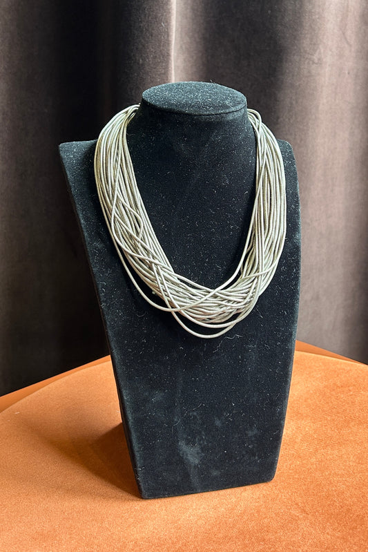 Métal Pointu Necklace Multi-Strand Silver-Tone