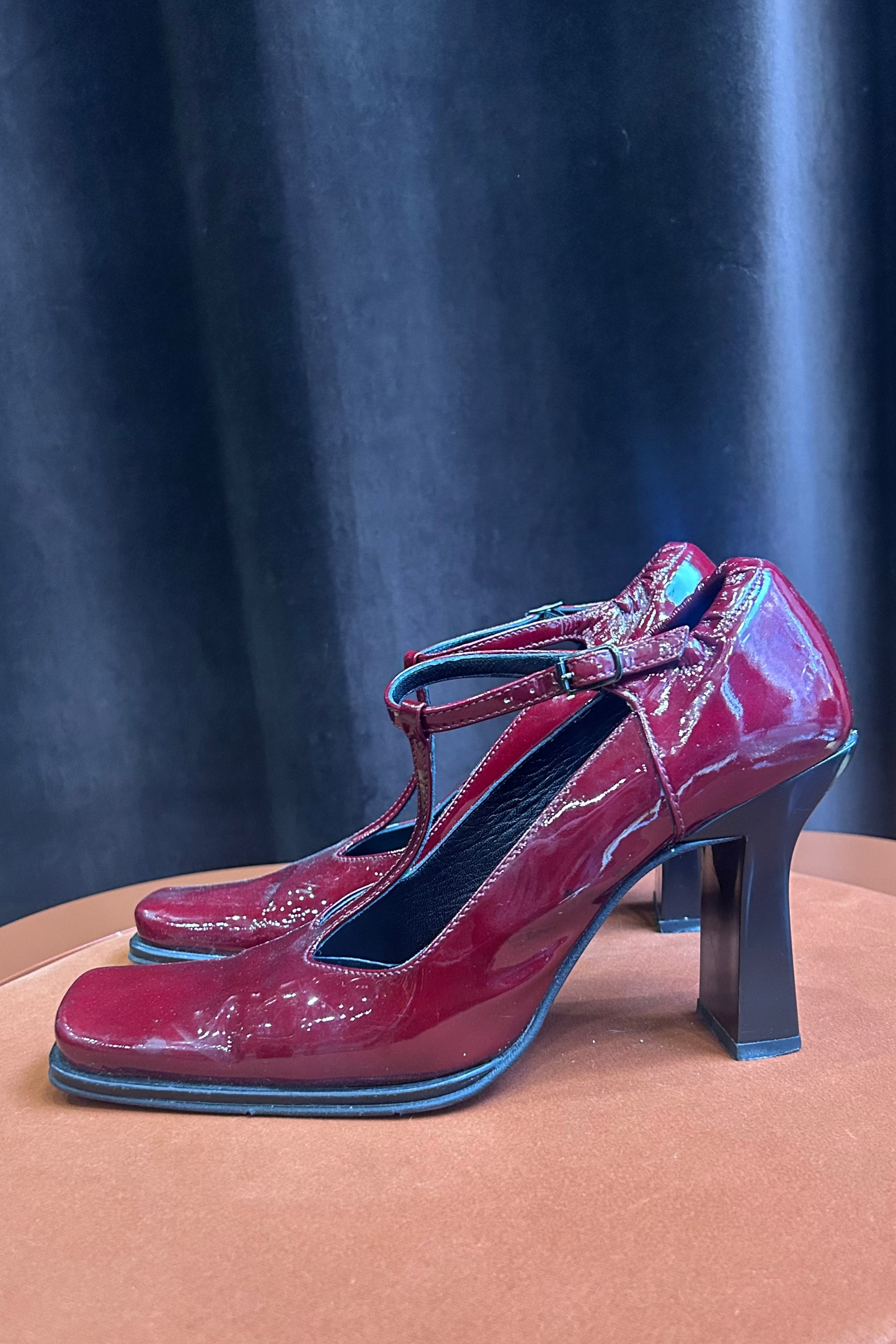 Vintage Dark Red Patent Pumps Grey Mer