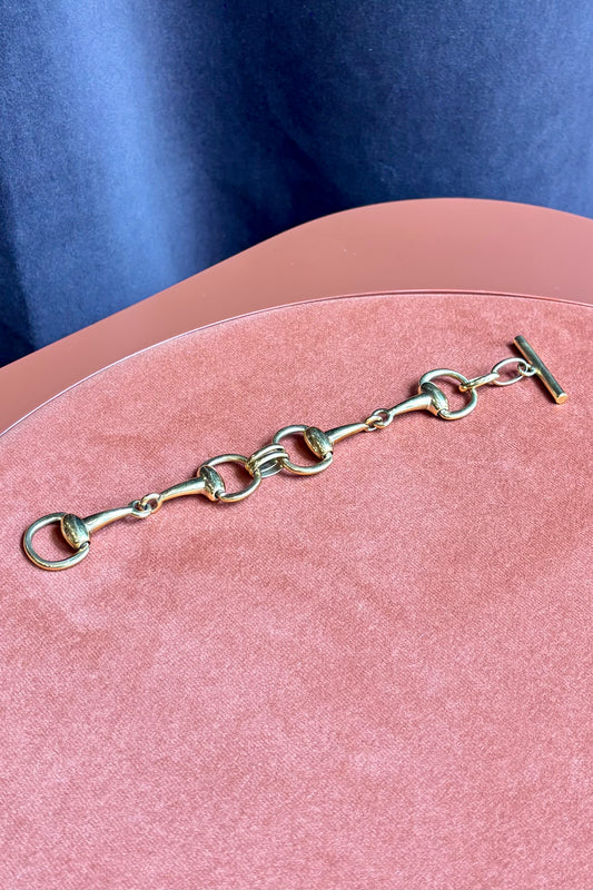 Gold-Tone Metal Wristband – Hermès-Inspired Design