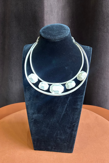 Vintage Dolce Vita Silver-Tone Rigid Necklace with Large Stones