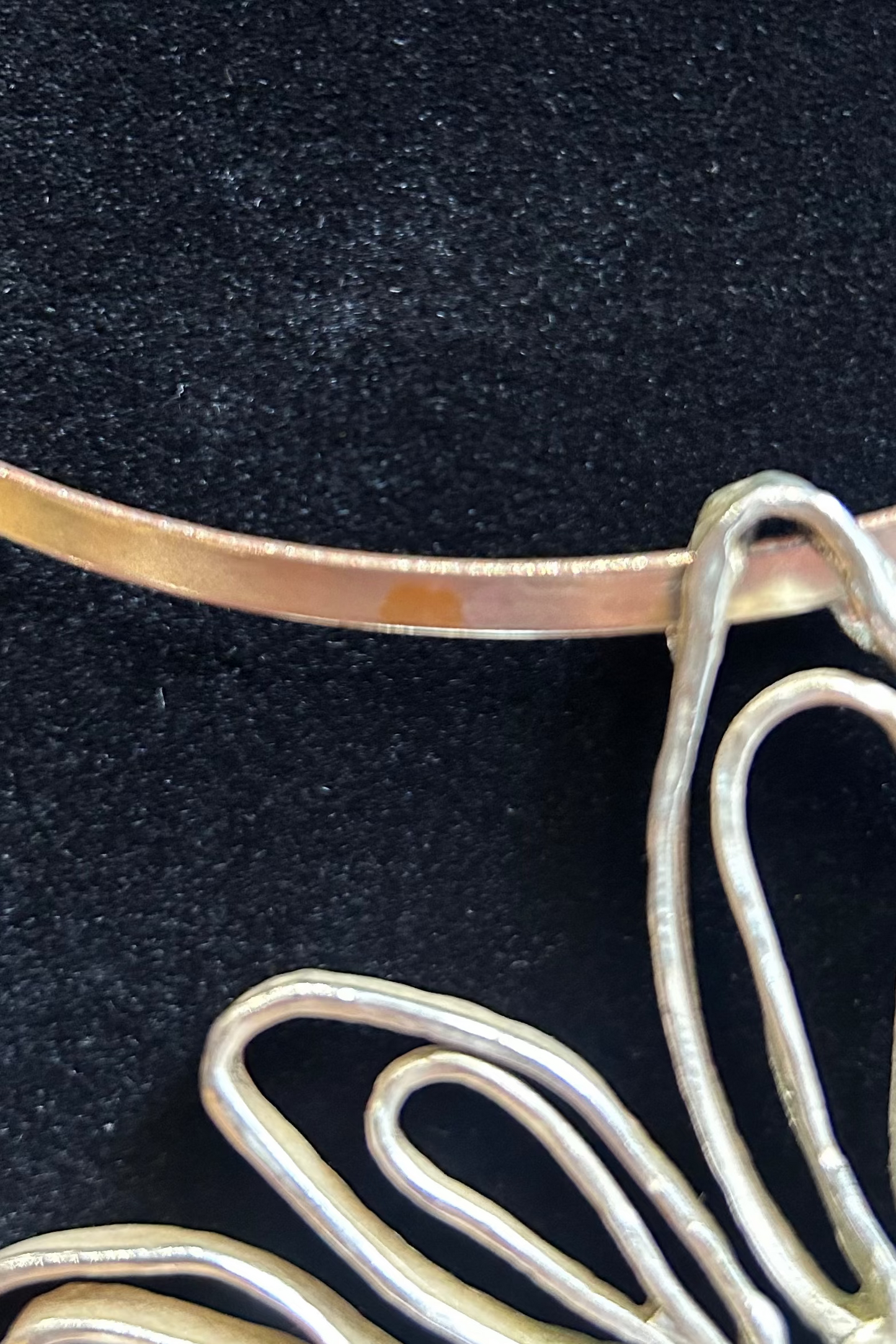 Vintage Dolce Vita Silver-Tone Necklace with Large Flower