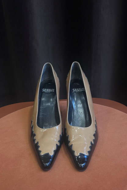 Vintage Charles Jourdan Beige heels with Black Details