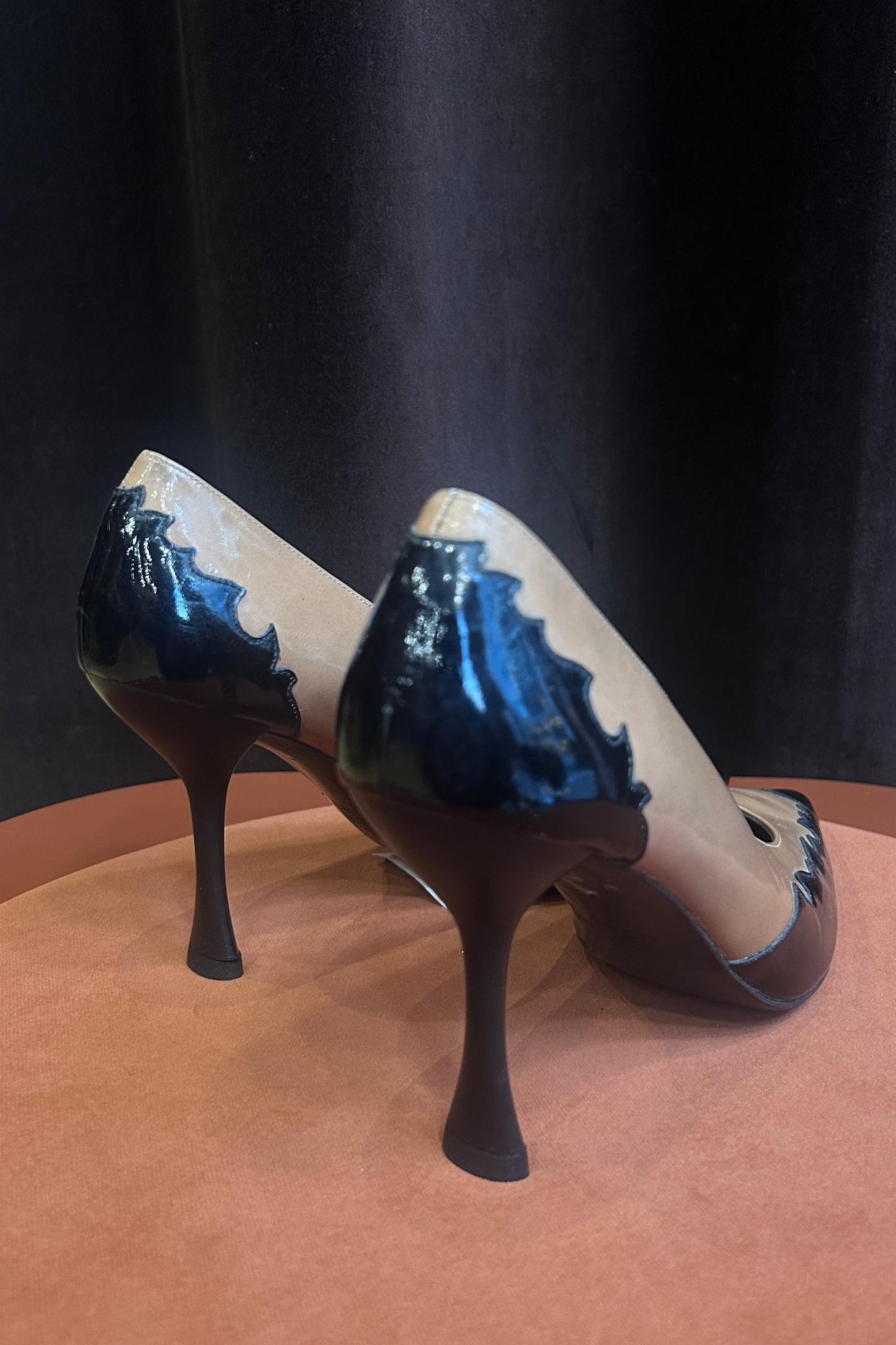 Vintage Charles Jourdan Beige heels with Black Details