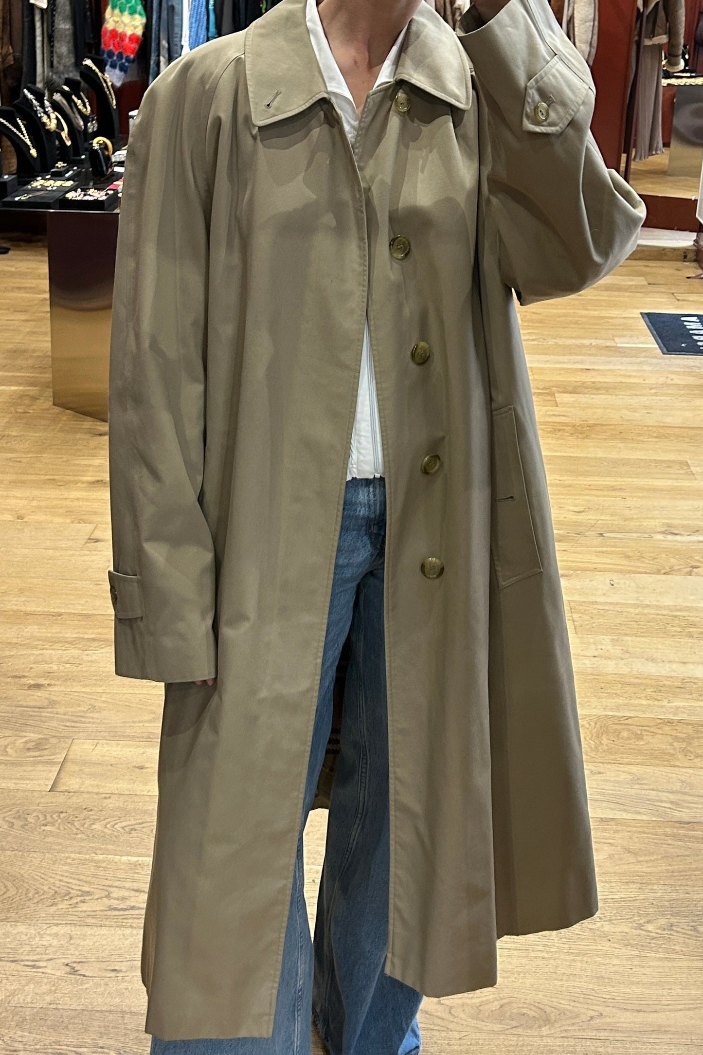 Vintage Classic Long Trench Coat – Burberry