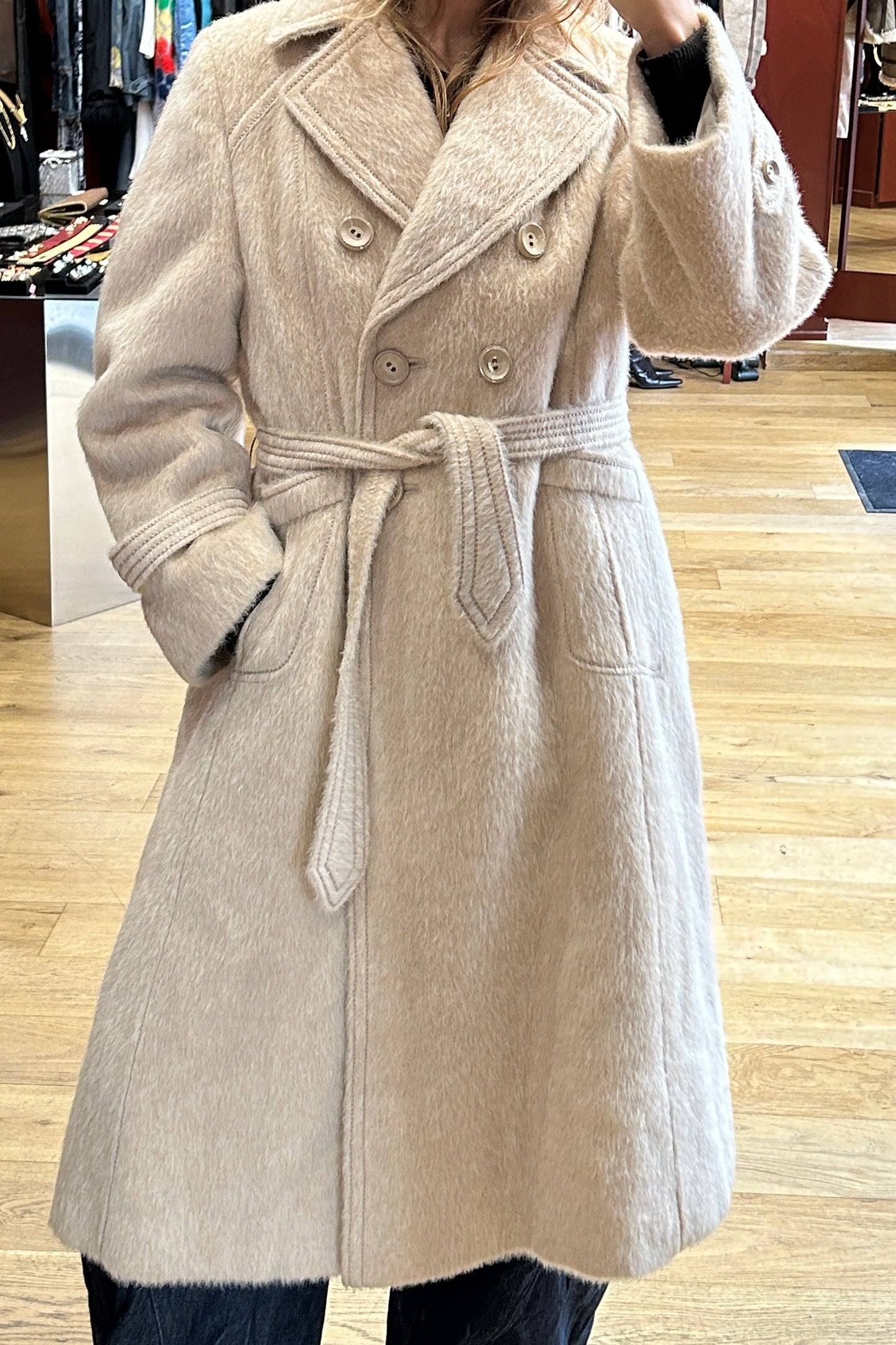 Vintage 70s Beige Mohair Coat