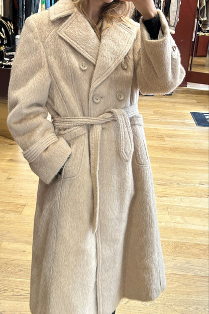 Vintage 70s Beige Mohair Coat