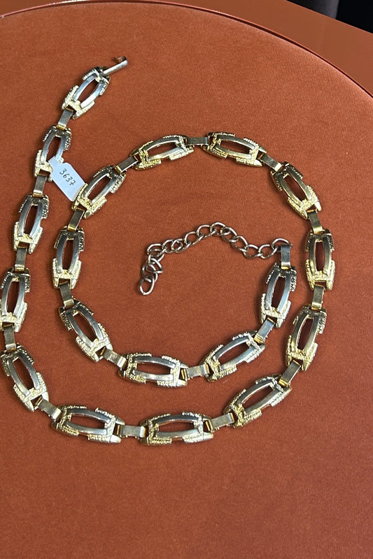 Gold Oval-Link Chain Belt – Adjustable Vintage Chic