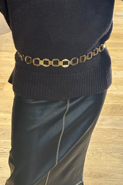 Gold Rectangular Open-Link Chain Belt – Adjustable Vintage Elegance