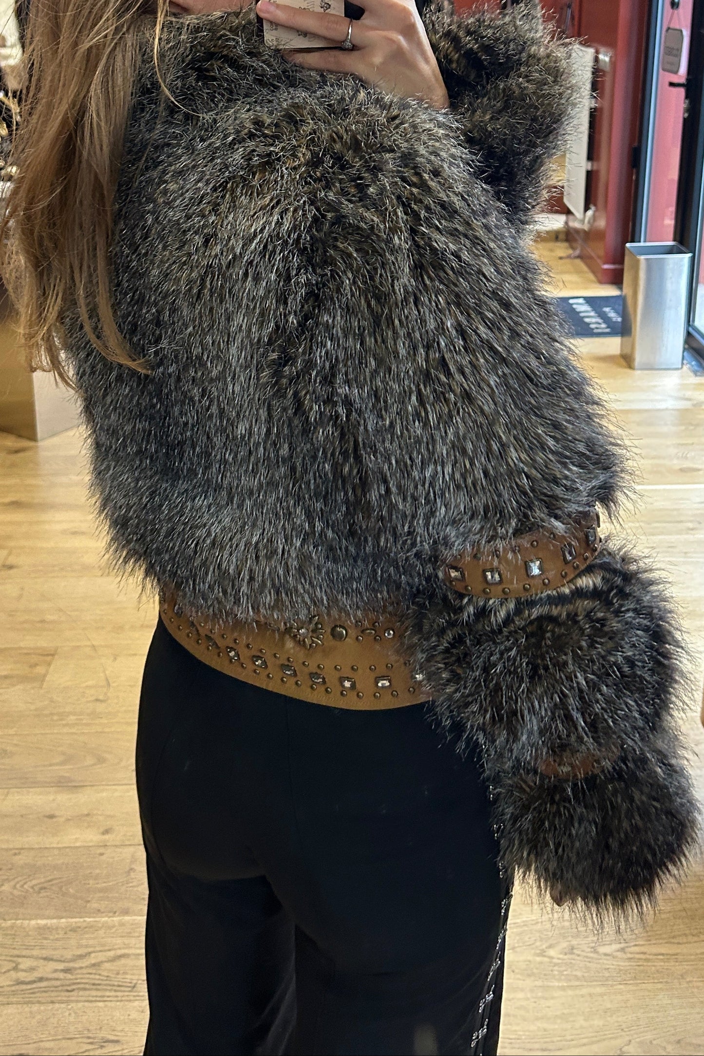 Vintage Cropped Faux Fur Coat – Y2K