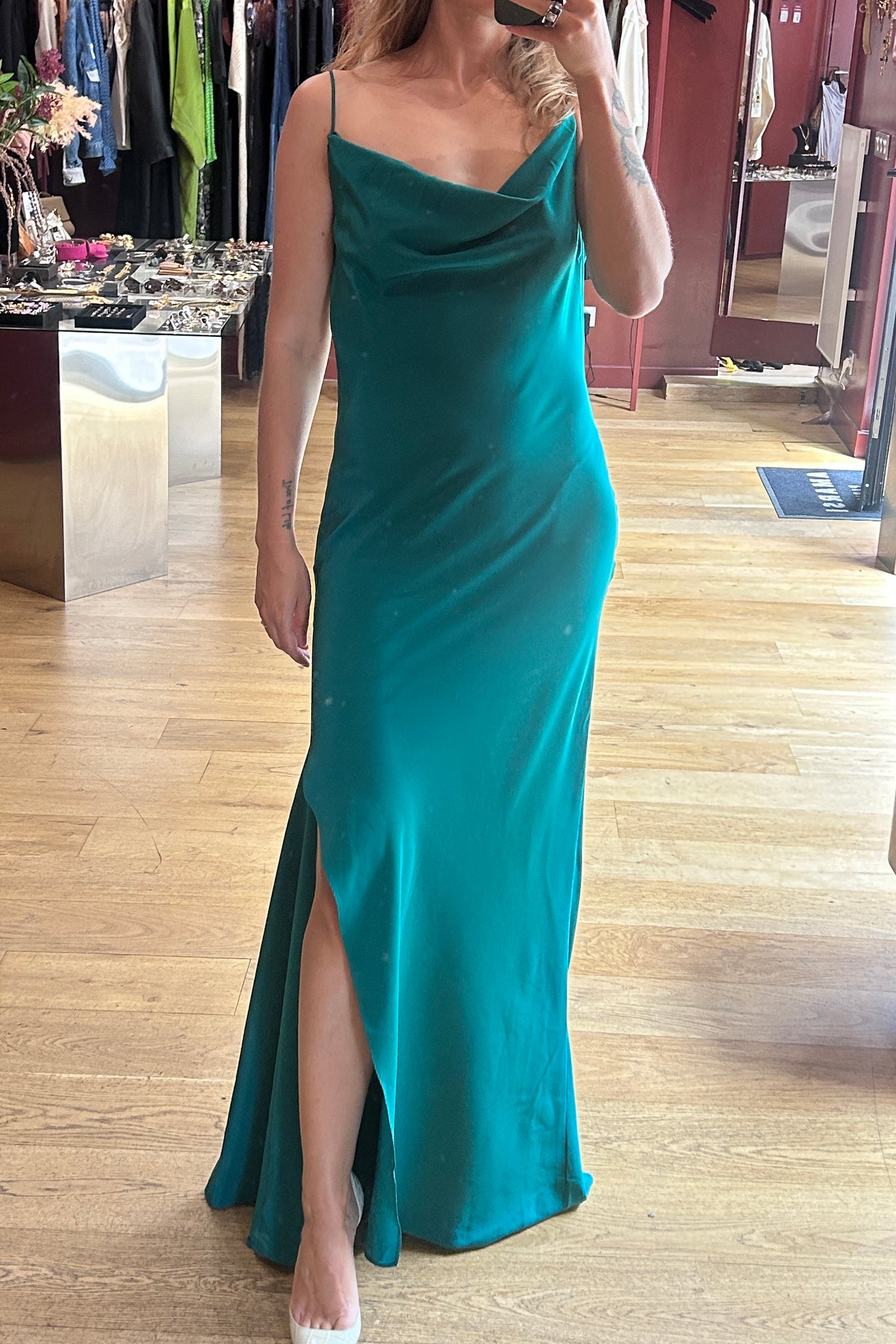 Victorio & Lucchino Dress – Amarsi Paris