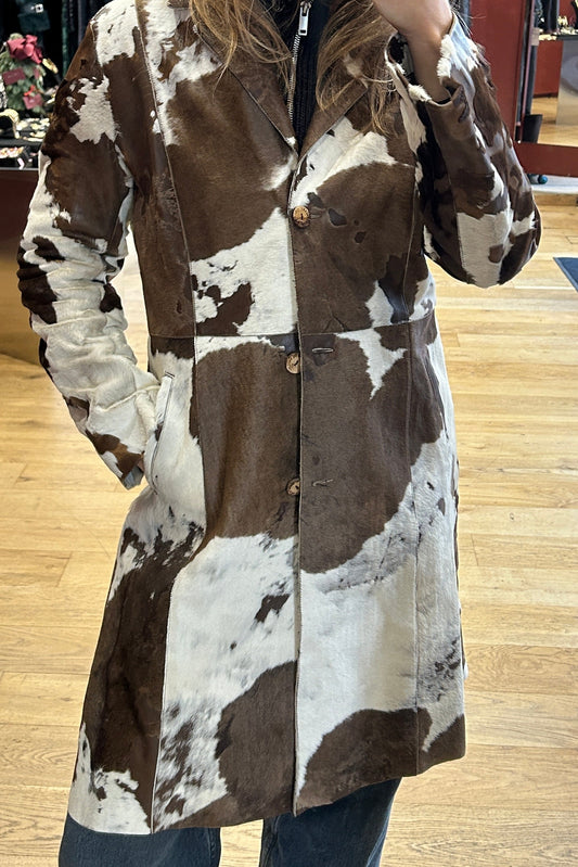 2000s Vintage Cowhide Leather Coat – Brown &amp; White, Size S/M