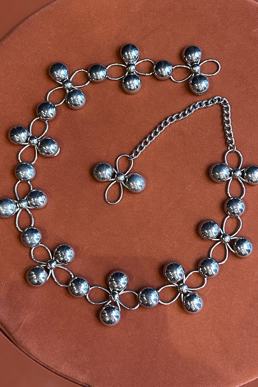 Vintage Silver Belt with Silver Flower Details – 80 cm