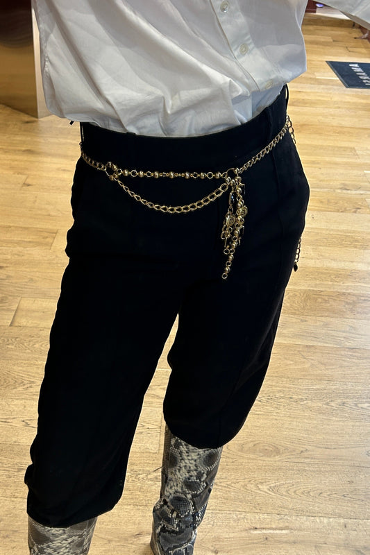 Vintage Gold-Tone Chain Belt with Jewelry-Style Pendants