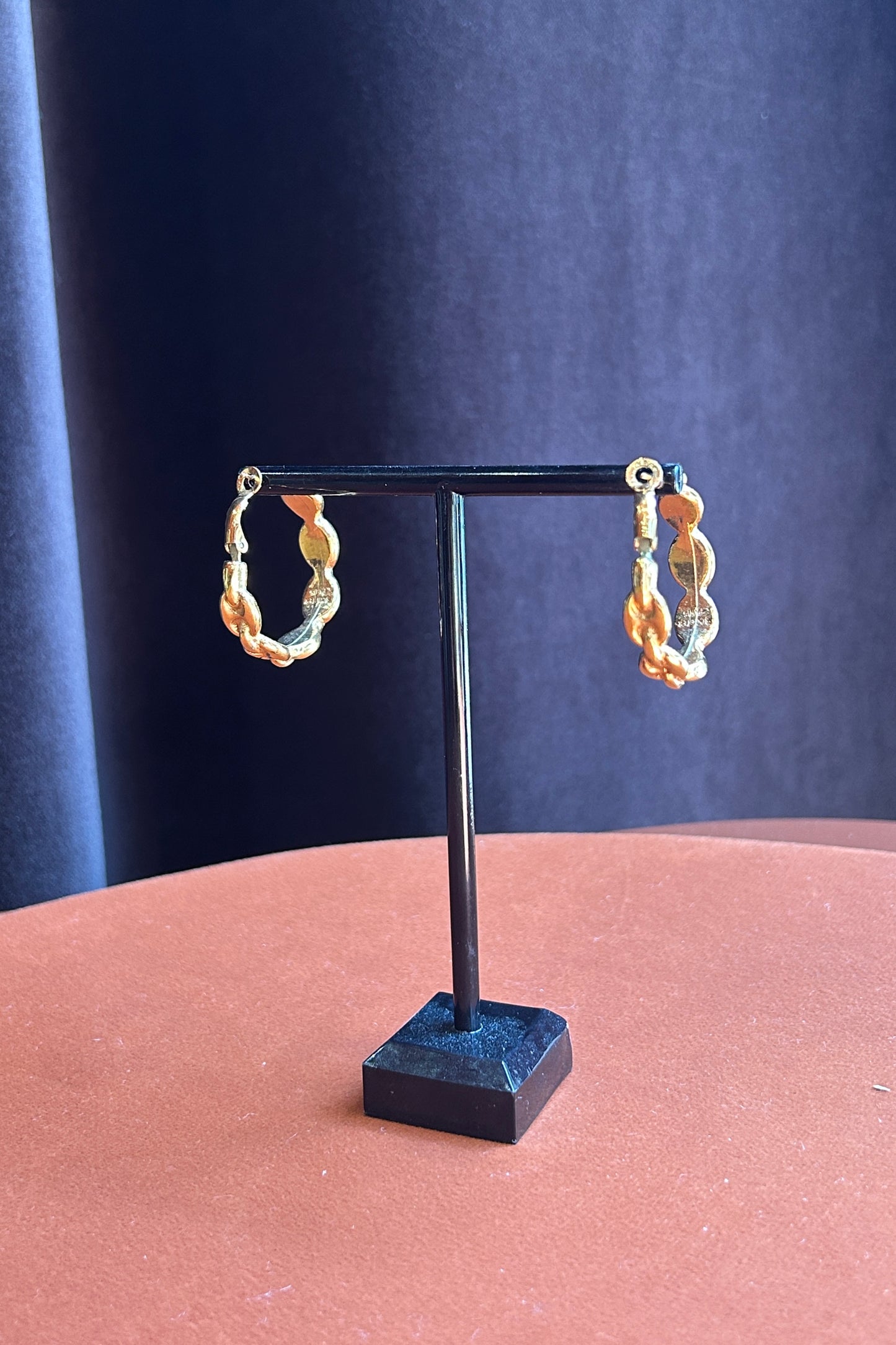Scooter Link Hoop Earrings – 1990s