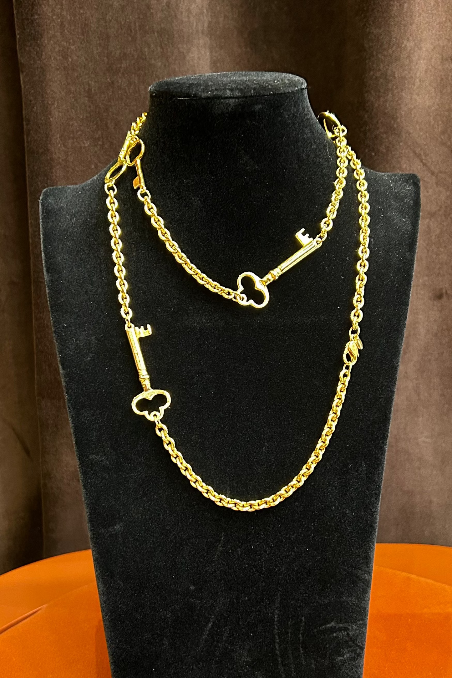 Sautoir Necklace Vintage Monet Keys